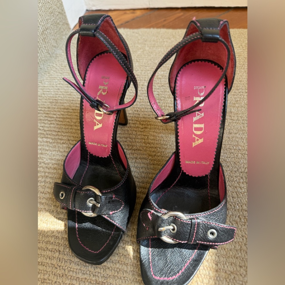 Vintage Prada Black with pink stitching  Leather Heels size 35